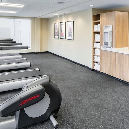 Towneplace Suites By Marriott Kansas City Airport Eksteriør bilde