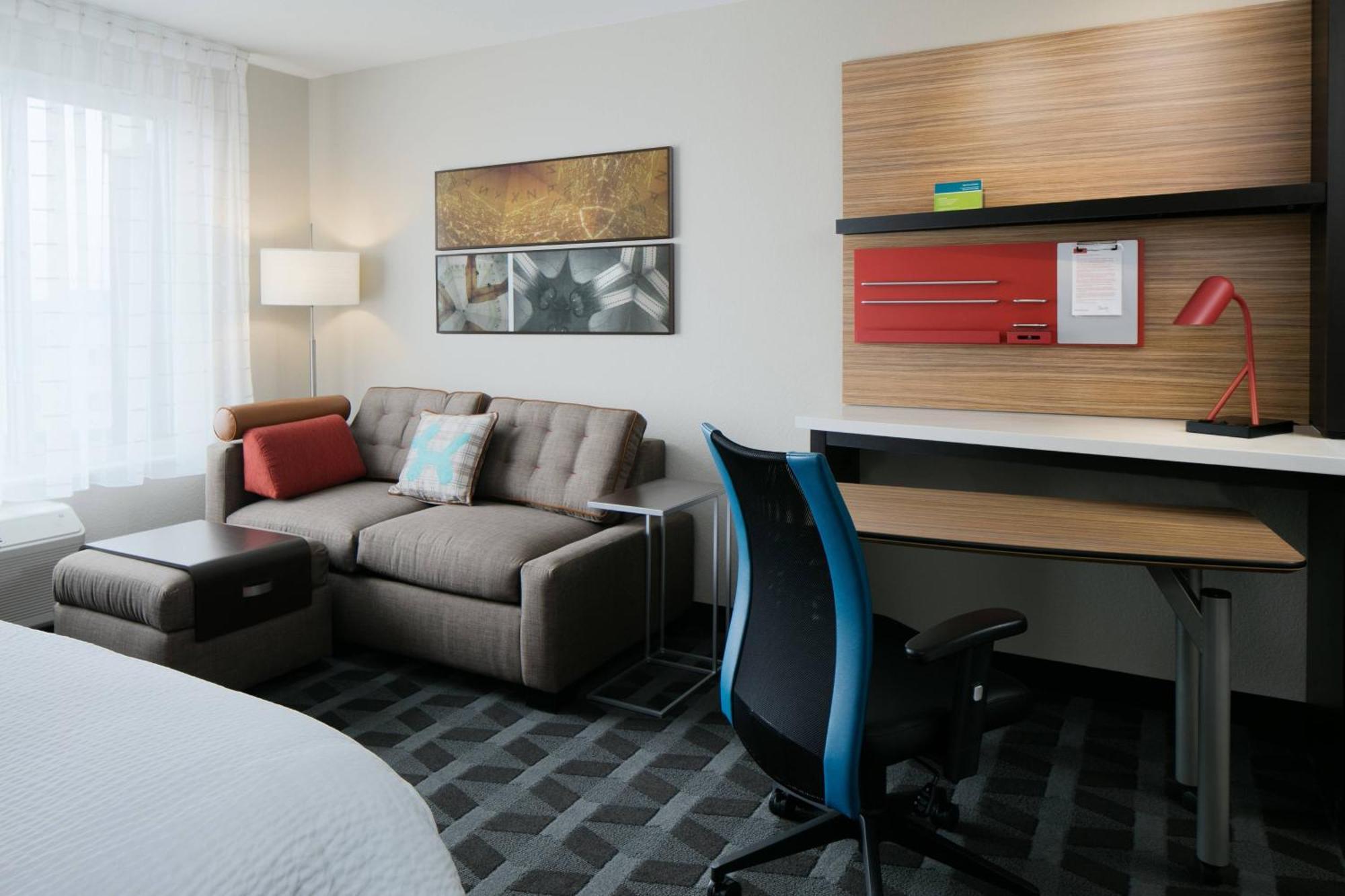 Towneplace Suites By Marriott Kansas City Airport Eksteriør bilde