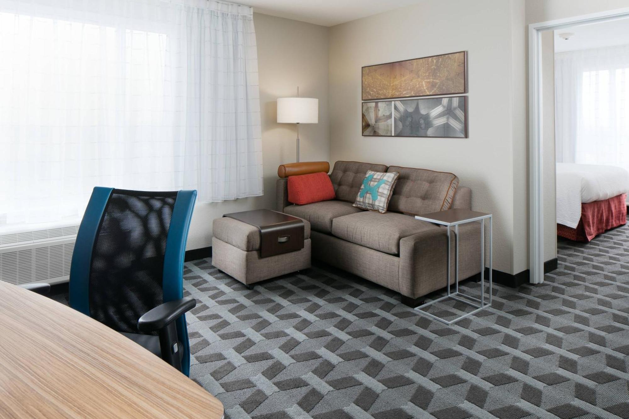 Towneplace Suites By Marriott Kansas City Airport Eksteriør bilde