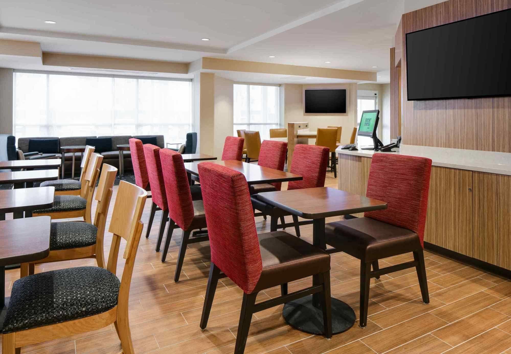 Towneplace Suites By Marriott Kansas City Airport Eksteriør bilde